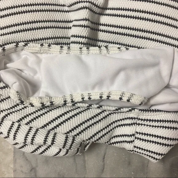 Abercrombie & Fitch One Piece Bathing Swimsuit Sz XS Black White Striped - Picture 6 of 8